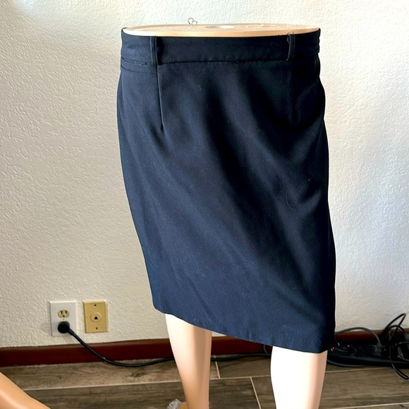 Dresses & Skirts - Black short professional pencil skirt with exterior mini pocket belt loops NWOT